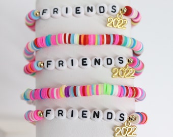 Custom bead name bracelet, rainbow fun bracelet, friendship bracelet, party gift favor for girls, colorful beach bracelet, mom and daughter