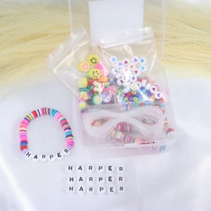 Rainbow Bracelet Craft Kit, Gift for Her, Gifts for Kids, DIY Stretchy  Bracelet Kit, Jewelry Activity Box, Colorful Name Bracelets 