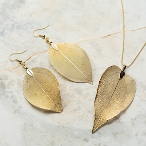 Real gold leaf set,earrings and necklace,natural leaf jewelry,elegant work jewelry, bride jewelry set,mom of bridge jewelry, boho bride set