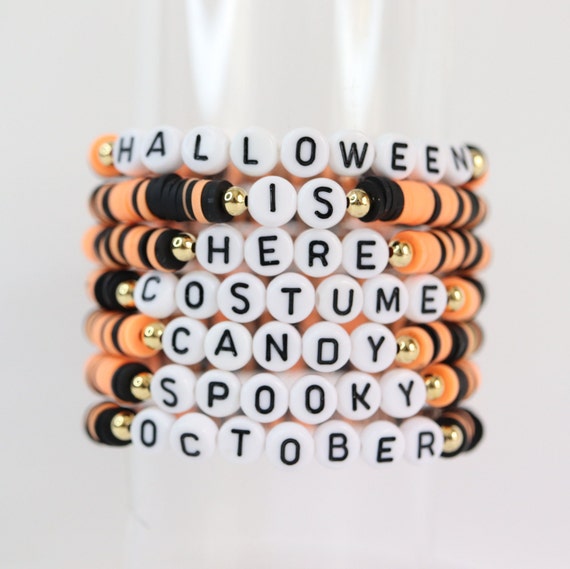 Custom Halloween Bead Name Bracelet, Basket Stuff Party Gift Favor for  Girls, Fun Spooky Toddler Bracelet, Bulk Bracelets Halloween Party 