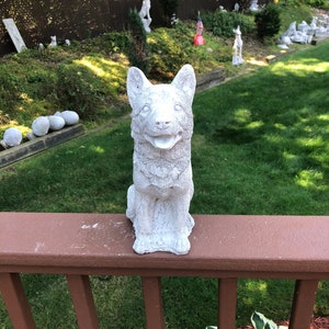 Cement German Shepherd Statue: Outdoor Garden Decor, Memorial Grave Marker