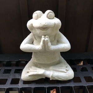 Concrete Frog Statue, Zen Cement , Frog Statue, Zen Garden Décor, Spiritual Décor, Frog