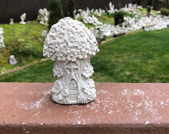 Concrete Fairy Mushroom House, Mushroom House statue, Cement House, Fairy House, Garden Decor, Home Decor