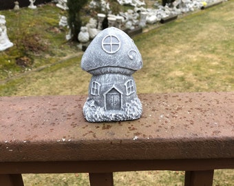 Concrete Fairy Mushroom House, Mushroom House statue, Cement House, Fairy House, Garden Decor, Home Decor