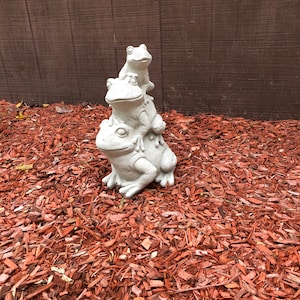 Frog Statue, Concrete Frogs Figure, Cement Statue of Frogs, Garden  Decor, Home Decor