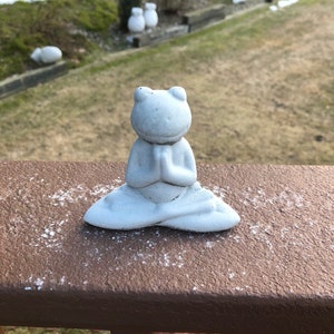 Meditating Frog Statue: Zen Garden Cement Decor