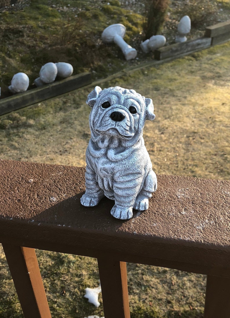 shar pei dog statue
