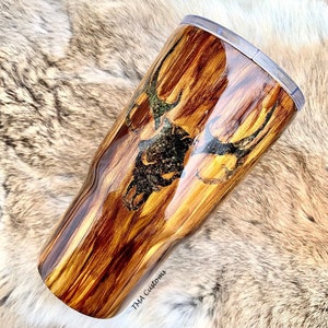 Camouflage Tumbler Woodgrain Tumbler, Custom / Personalized Tumbler / Hunting Gift / Hunting Tumbler Gift for him