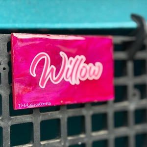 Plaques nominatives pour chenil en caisse - petite taille / artilleur - plaques nominatives en caisse Ruffland / plaque signalétique en résine