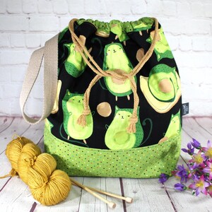 Bolsa para proyectos de tejido AvoCato Toast, bolsa de tela XL, bolsa de tela para proyectos de ganchillo, bolsa de tela para proyectos de suéteres, chales y bufandas. imagen 2