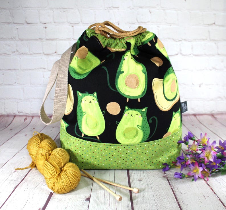 Bolsa para proyectos de tejido AvoCato Toast, bolsa de tela XL, bolsa de tela para proyectos de ganchillo, bolsa de tela para proyectos de suéteres, chales y bufandas. imagen 4