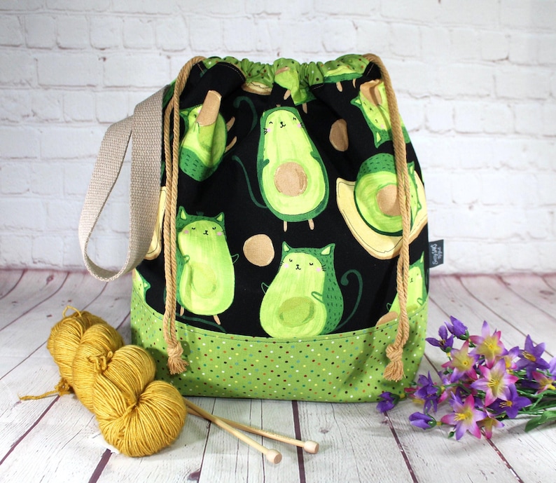 Bolsa para proyectos de tejido AvoCato Toast, bolsa de tela XL, bolsa de tela para proyectos de ganchillo, bolsa de tela para proyectos de suéteres, chales y bufandas. imagen 3