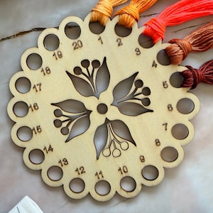 Tulips Floss Organizer 20 Floss Capacity Plywood Embroidery Cross Stitch Floss Organization Thread Holder Accessories Thread Keeper