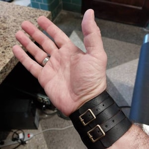 Pair ( x2 ) Leather blacksmith wrist cuff / brace. XX Large size 9&quot; average diameter.
