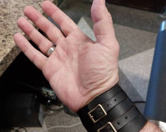 Leather blacksmith wrist cuff / brace. X Large size 9" average diameter.