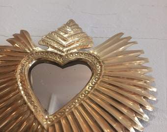 Coeur x-voto coeur miroir mexicain doré en laiton  décoration murale coeur doré  miroir