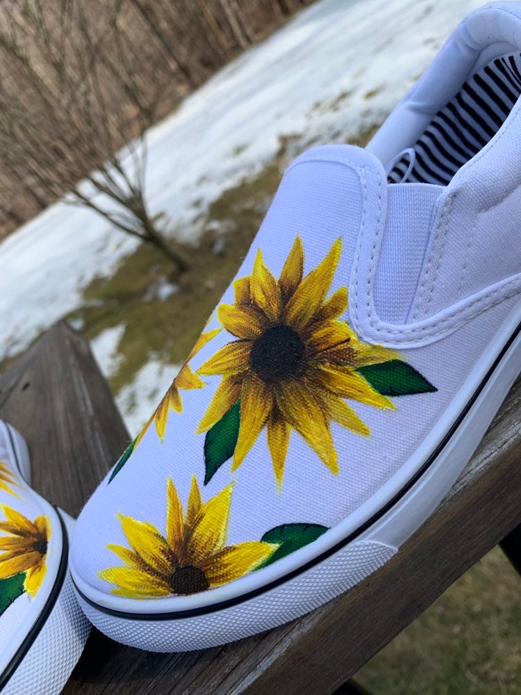 Handpainted sunflower Vans  Vans shoes, Custom vans shoes, Vans shoes  fashion