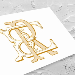 Puede incluir: Un diseño de monograma dorado con las letras "R" y "E" entrelazadas. Las letras tienen un estilo ornamentado y vintage con adornos decorativos y detalles de línea. El diseño está impreso sobre un fondo blanco. El texto "UNFOLD STUDIO" está en la esquina inferior derecha.