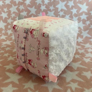 CLEARANCE &quot;M&quot; Bunny Melody 8x8 Block