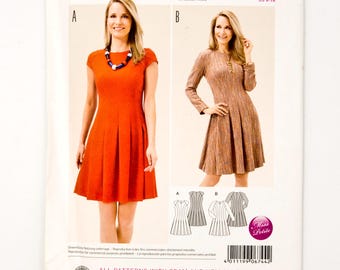 Molde de costura estilo Burda 6744, vestido para meninas, tamanho 8-18, sem cortes (dobrado na fábrica), ano 2015