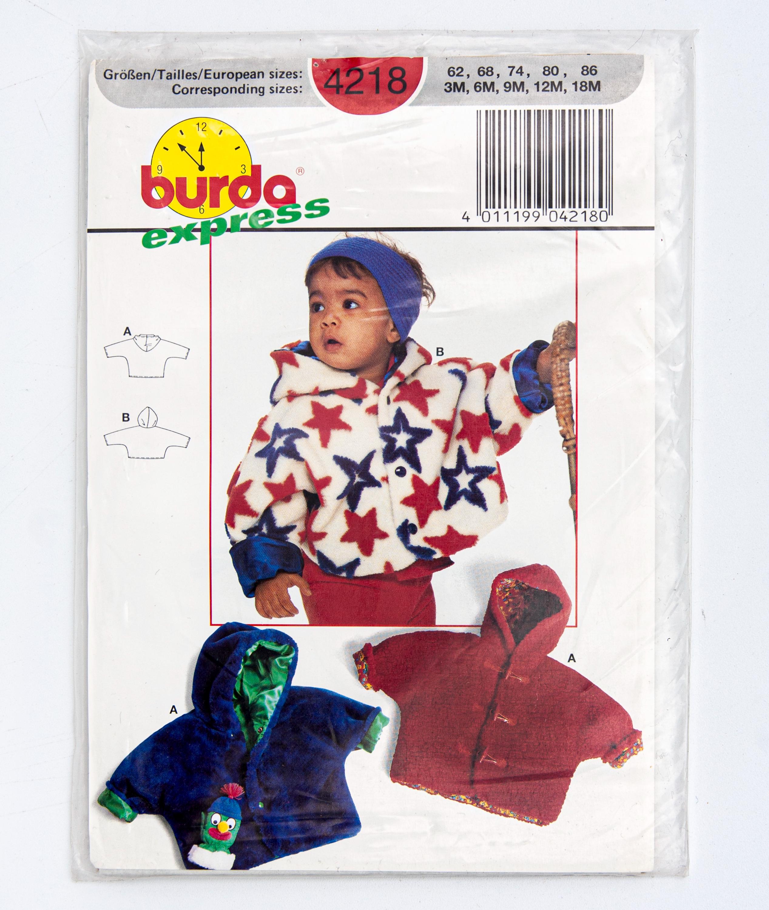 Naaipatroon Burda 9349, babyset: joggingpak, Dui/En/Fr | Stoffen Hemmers