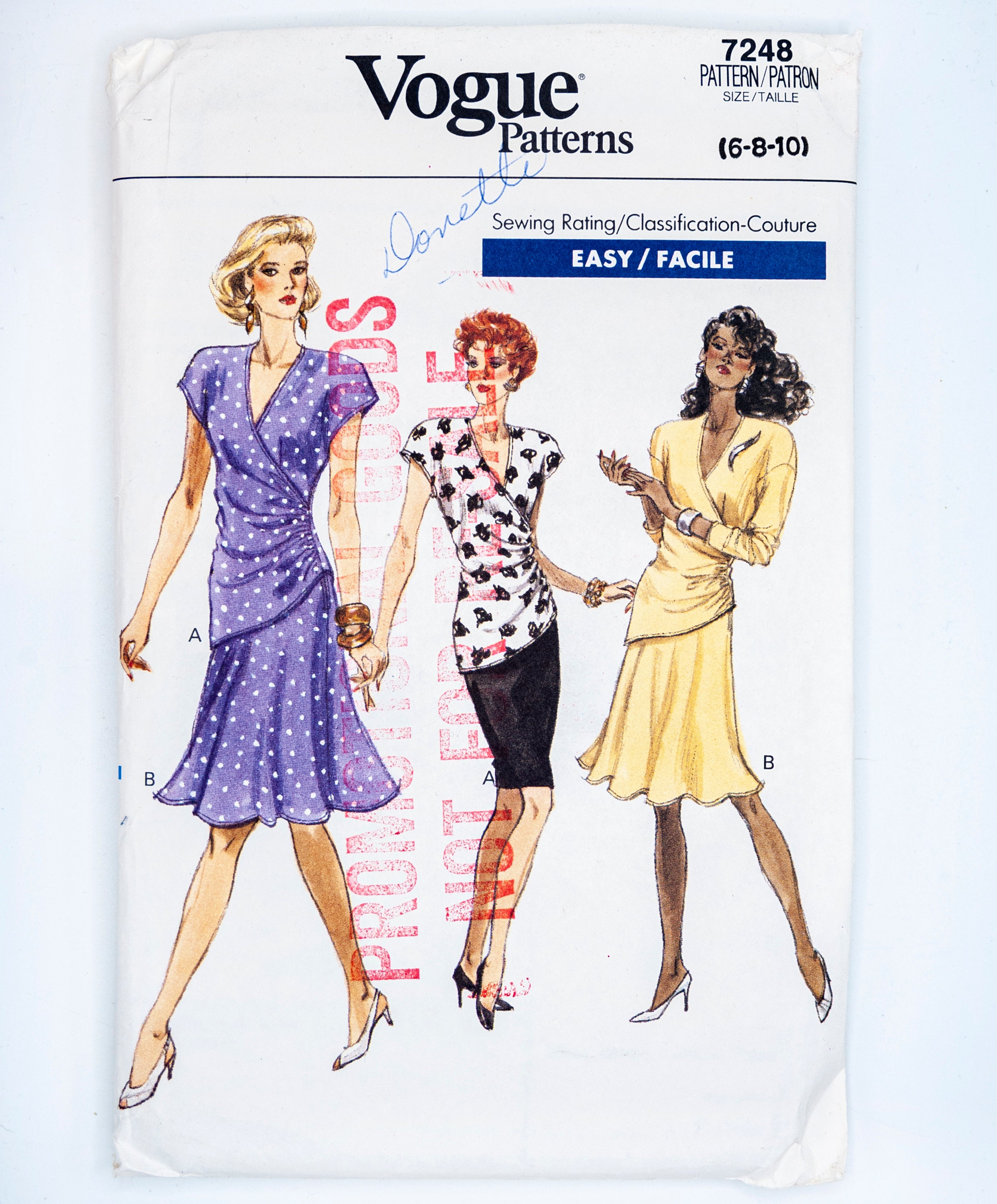 V7975 | Misses'/Misses' Petite Collarless Jackets | Vogue