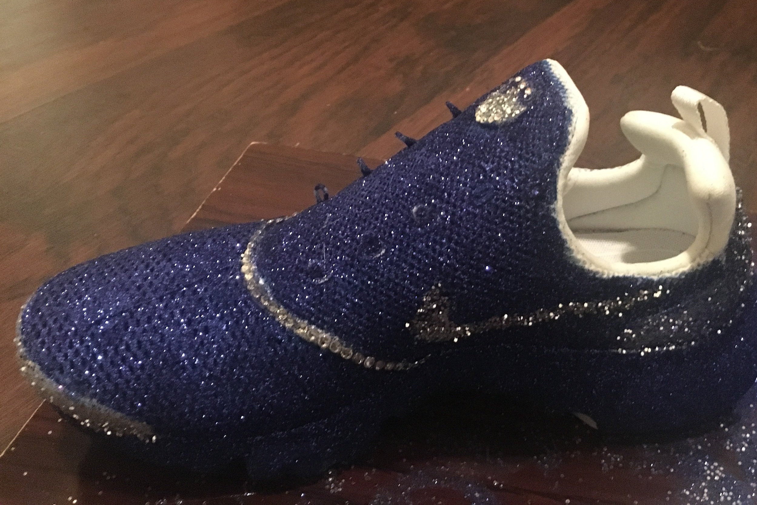 bling bling sneakers
