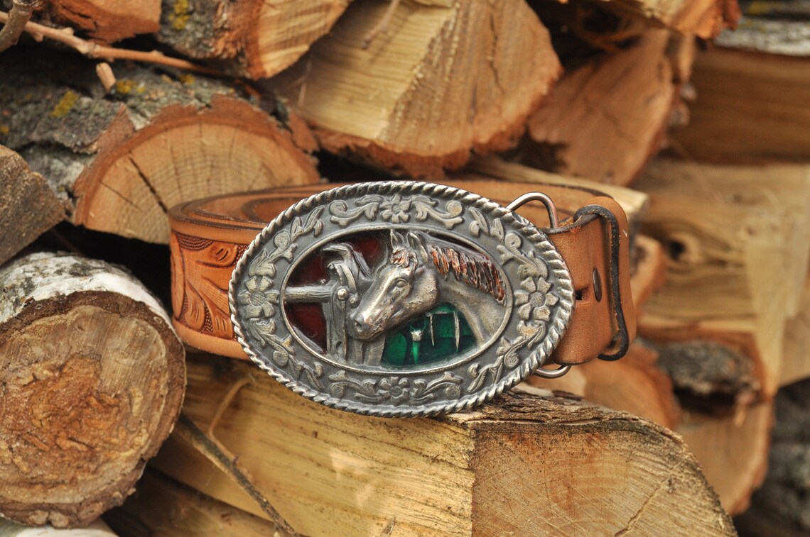 Horse and Saddle Belt Buckle Etsy Canada