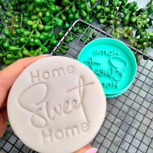 Home Sweet Home Round Cookie Cutter and Fondant Stamp Embosser Housewarming Biscuits Home Sweet Home