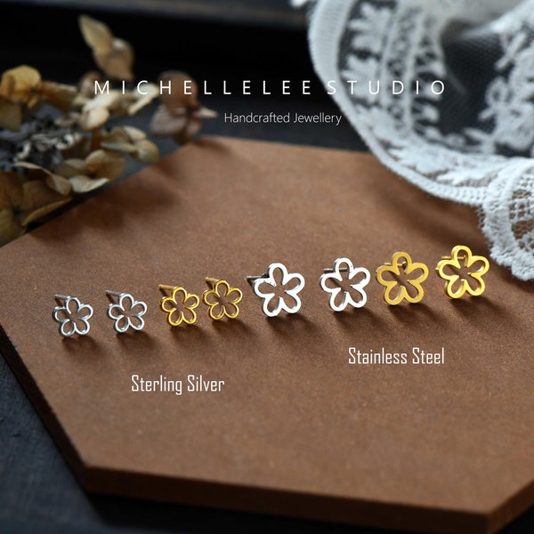 Dainty Flower Stud Earrings, Daisy Flower Stainless Steel Earrings with Matching Necklace, Forget Me Not