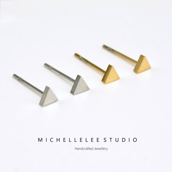 Triangle Stud Earrings, Teeny Tiny Triangle Earring Studs,Minimalist Gold and Silver Stainless Steel Earrings,Super cute 4mm Triangle Studs