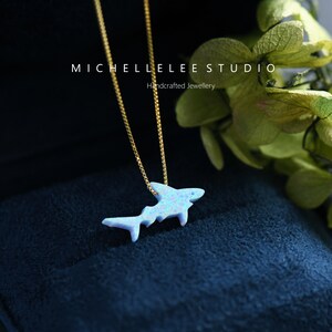 Big Blue Mini Realistic Shark Necklace main image 1