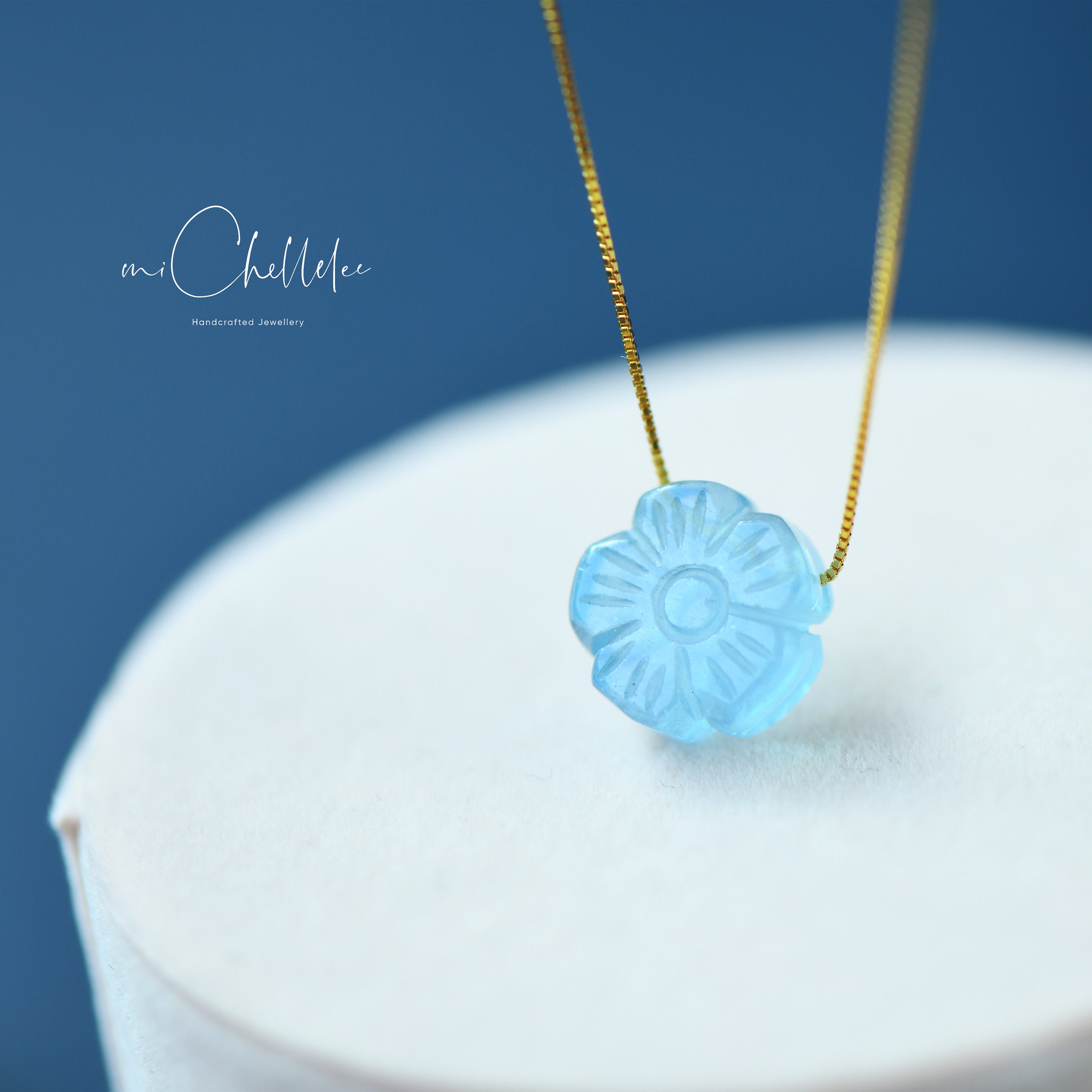 Hand Carved Daisy Flower Pendant Necklace Natural Rose Quartz Etsy