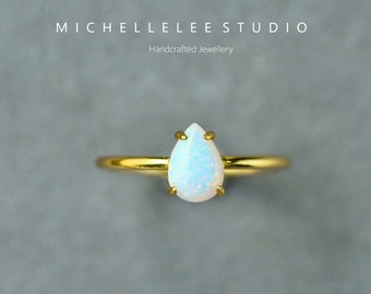 Minimalistische witte vuuropaal verstelbare ring, Teardrop Opal Ring in Sterling Zilver, Druppel opaal sieraden