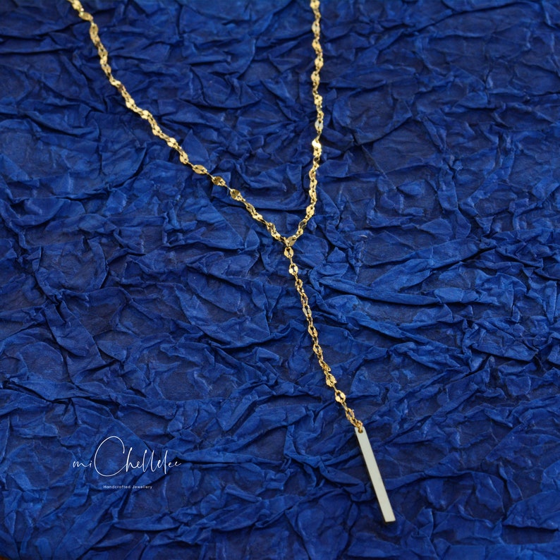 Collier ras du cou en or Y avec chaîne sur le devant, collier en Y en acier inoxydable, collier à paillettes dorées, bijoux délicats image 1