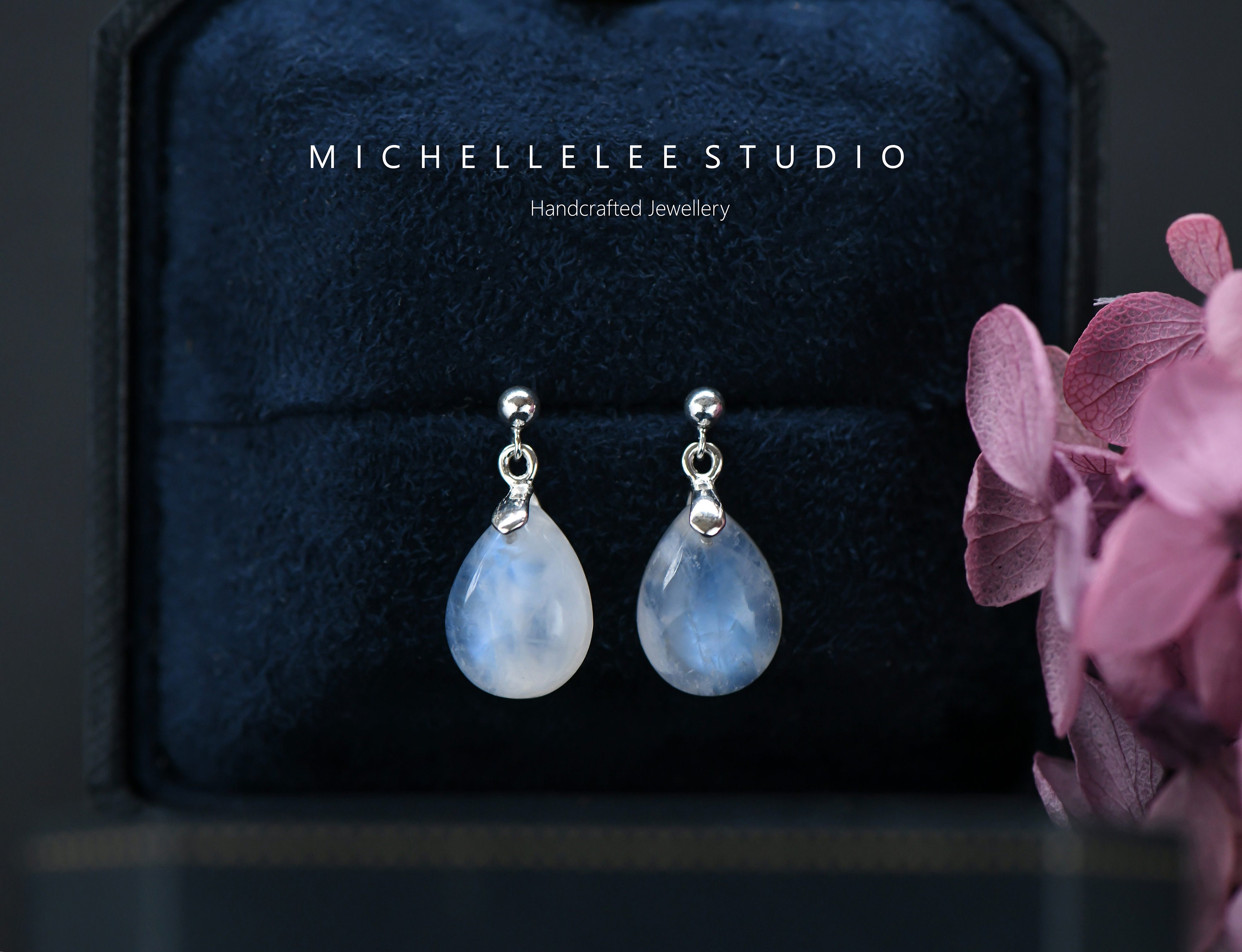 Orecchini Pendenti Fatti A Mano Con Pietra Di Luna Blu Naturale, Cabochon, Lunghi 6 Cm, Regalo Portafortuna - 5