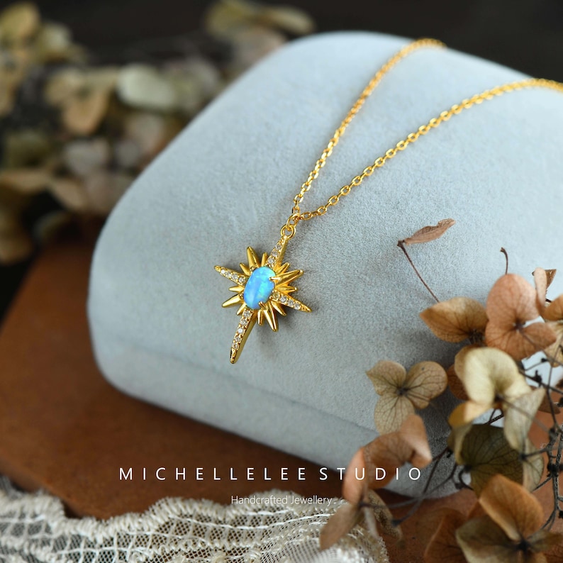 Fire Opal Starburst ketting in sterling zilver, witte en blauwe opaal ster hanger ketting, Crystal Star ketting, geboortesteen afbeelding 7