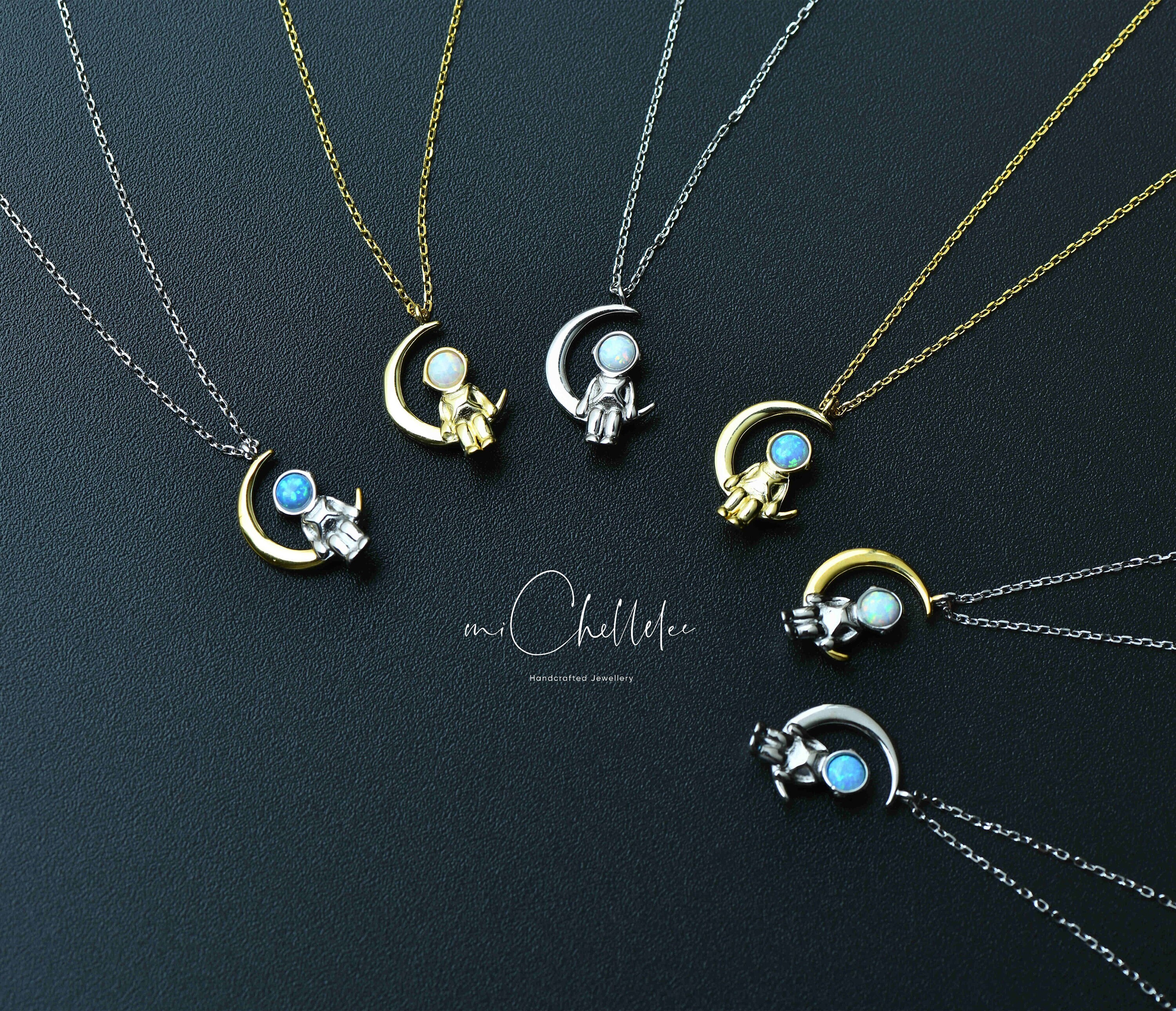 WANM 6Pcs Ciondoli Universo Astronauta 31X13X6Mm Ciondolo Antico Gioielli in Argento Tibetano Vintage Fai da Te per Collana Braccialetto