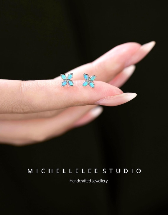 Orecchini a bottone in argento sterling con quadrifoglio - Gioielli portafortuna, regalo per le donne - Italia