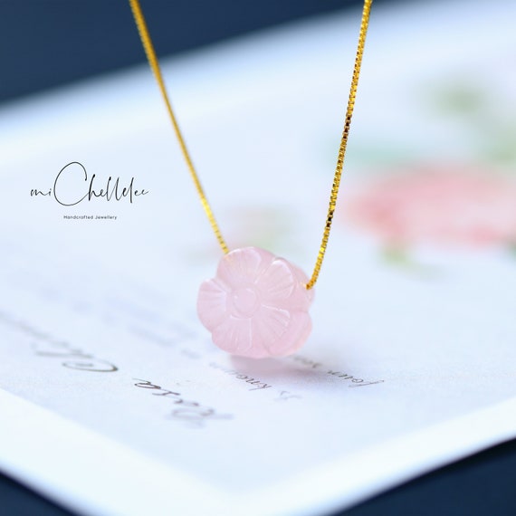 Hand Carved Daisy Flower Pendant 