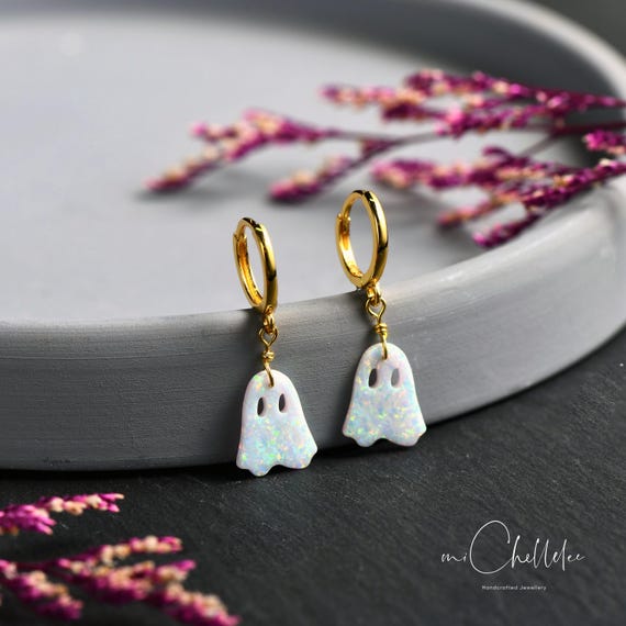 Charm Pandora Dog Zero: Eleganza e magia Disney in argento sterling
