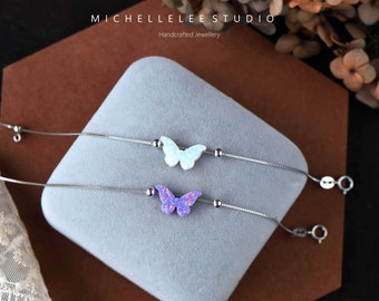Schmetterlings-Opalarmband, weißes und lila Opalarmband, Feueropalarmband, Geschenk für sie, Oktober Geburtsstein