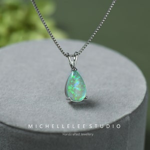 Minimalistischer Tropfen Feueropal Anhänger Halskette, Großer Blauer Opal und Weißer Opal Anhänger Halskette mit Passenden Ohrringe, Einfach Geometrisch Bild 5