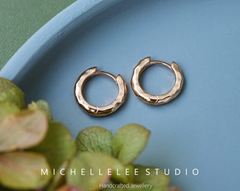 Minimalist Simple Hammered Huggie Hoop Earrings in Sterling Silver, Simple Geometric Jewellery