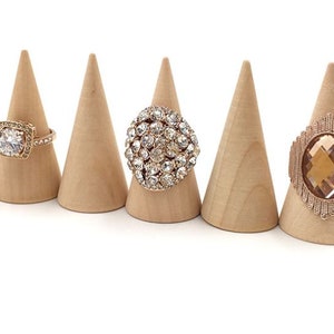 E - 10x Ring Wood Jewelry Display / Ring Holder