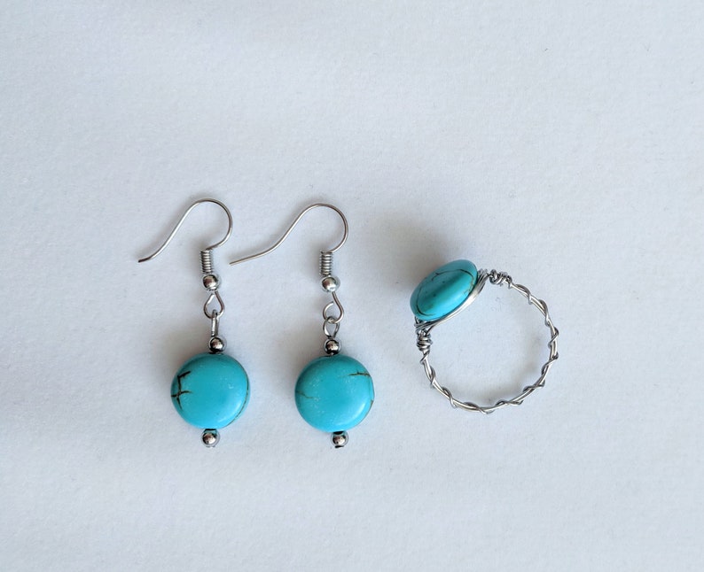 Turquoise Howlite Set