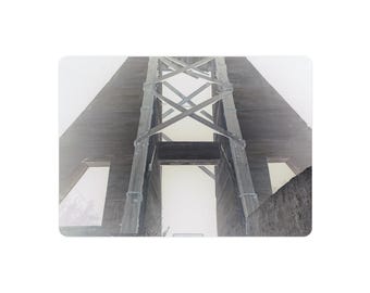 Placa de metal com foto de ponte industrial | Decoração de parede arquitetônica