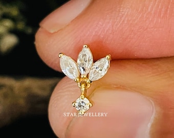 Pendiente de loto con diamantes en oro de 14 quilates: perforación en hélix, caracola y trago