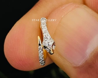 14K White Gold Diamond Snake Nose Ring: 0.09 Carat Diamond Tragus Piercing