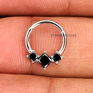 Véritable trio de diamants noirs taille princesse à cliquets, piercing de septum diamants noirs trois pierres, piercing de septum